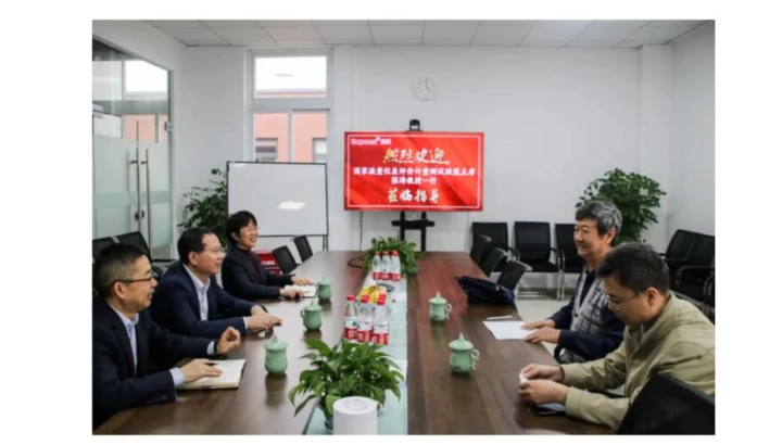 今天愚人节，但这位大咖真的来美仪了！